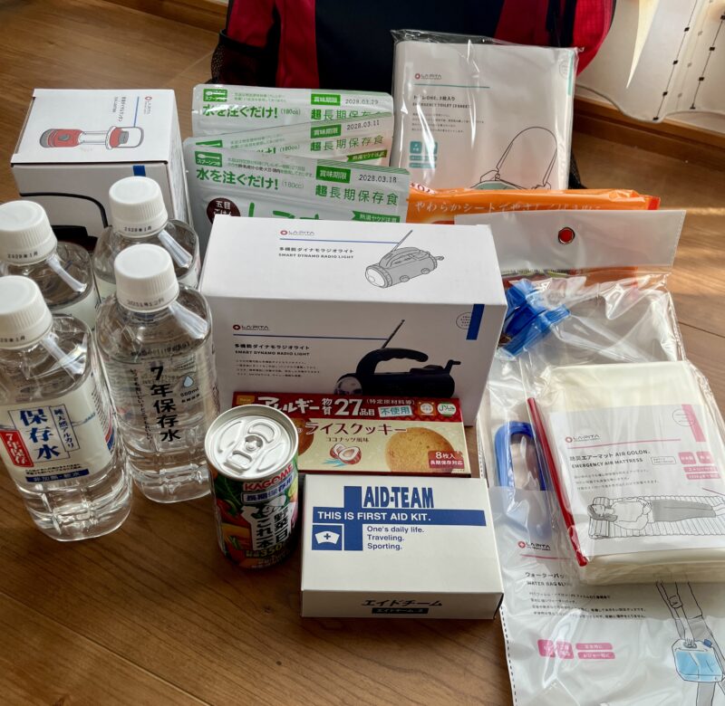 赤リュックの中身