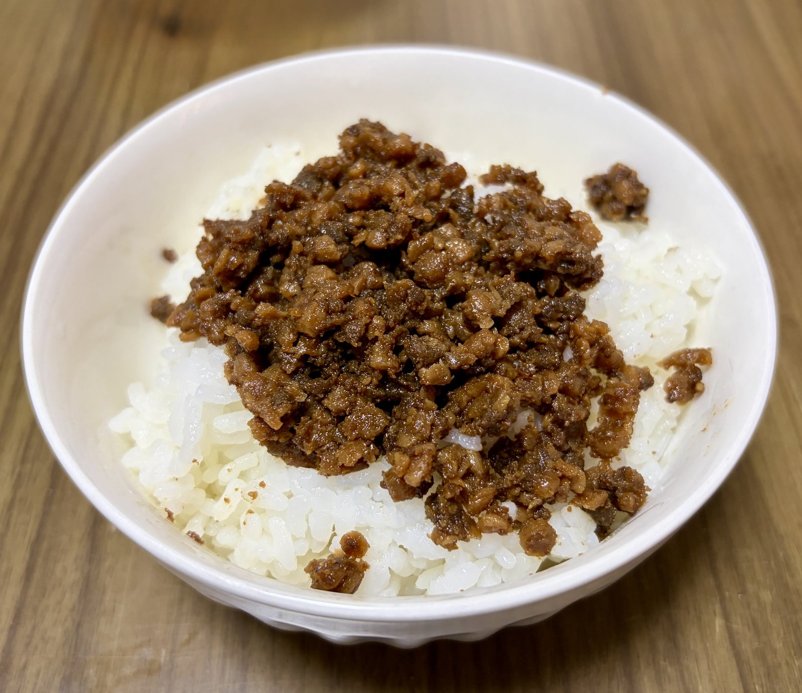 神戸牛づくしをごはんに乗せたところ
